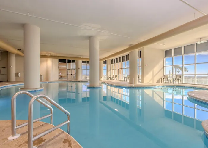 Phoenix Gulf Towers 1506 Apartment
